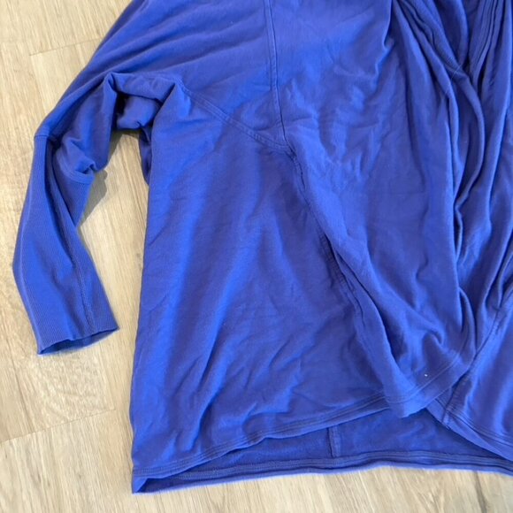 EUC Lululemon To & Flow Wrap Purple Cardigan Size 8 Yoga Sweater - Picture 2 of 9